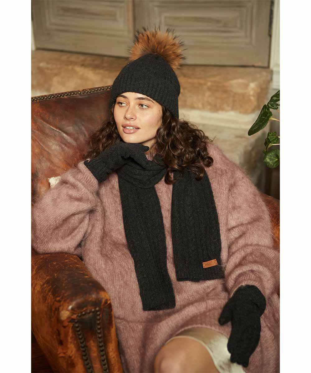Cashmere Cable UGG Scarf