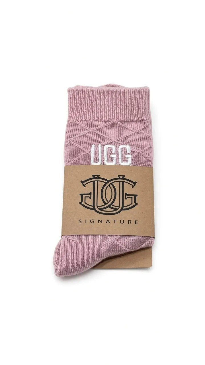 Pink embroidered UGG socks メイン画像